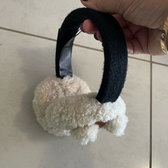 Earmuffs Warmer COACH 🐻 - Picture 9 of 10